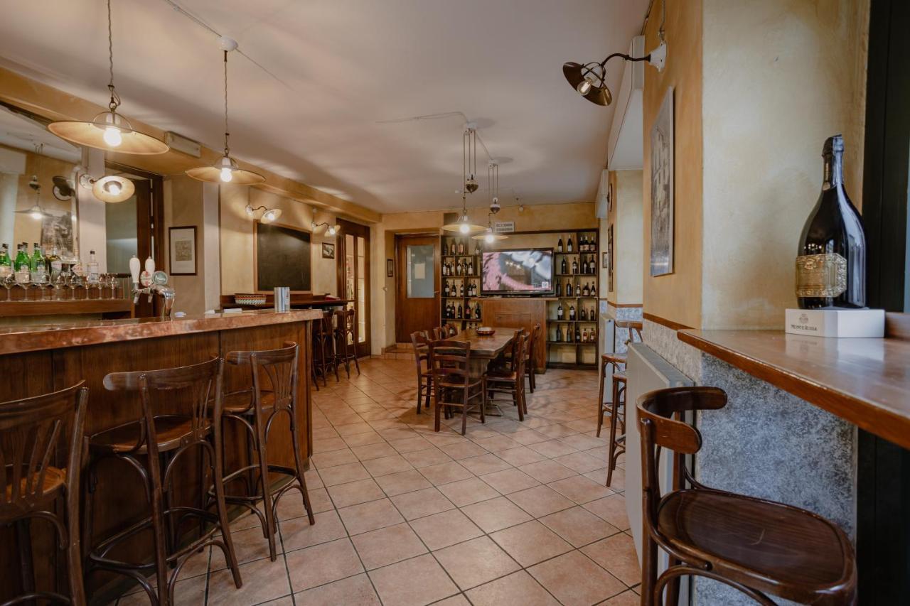 Locanda Milano 1873 Brunate Buitenkant foto